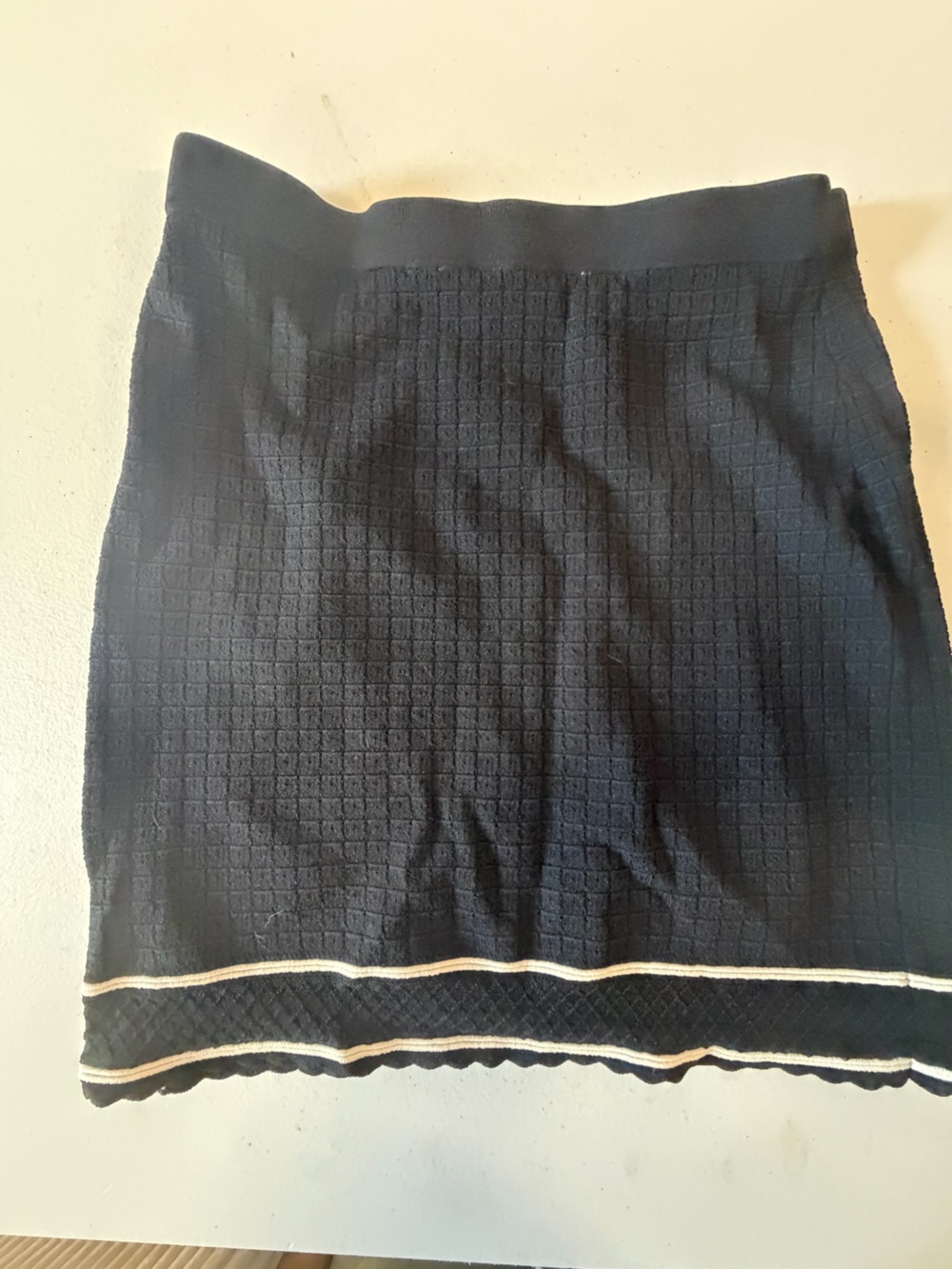 House of Harlow 1960 Black Textured Mini Skirt Size Small Knit Stripe Detail